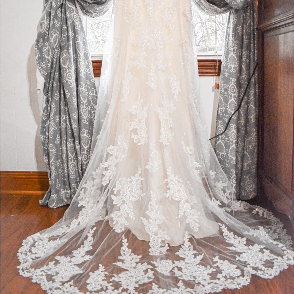 Beautiful wedding dress